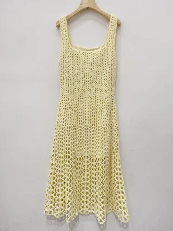 2025 SS New Knitted Women Tank Midi Dress Hook Flower Hollow Out Sleeveless Lady Party Dress